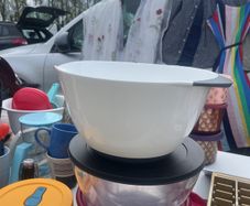 Large white container with silicon bottom