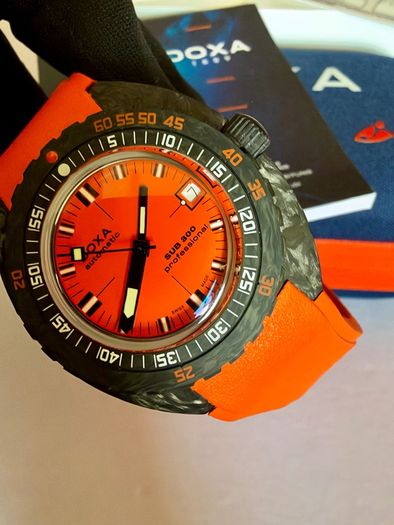 Doxa Sub Carbon 300