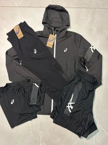 ASICS Tracksuit full 4 piece: Tracksuit Tshirt & Shorts Black M