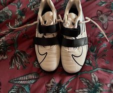 Nike romaleo 4 weightlifting shoes size 9