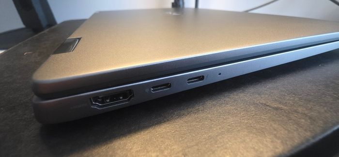 Dell latitude 2in1 touch 7450 ultra 5 16gb ddr5 512