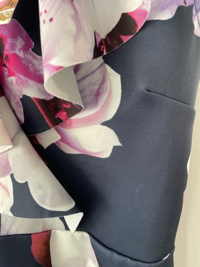 New Boohoo Plus Occasion ruffle floral midi dress plus size New with tags