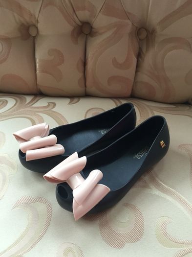 Mini Melissa's
