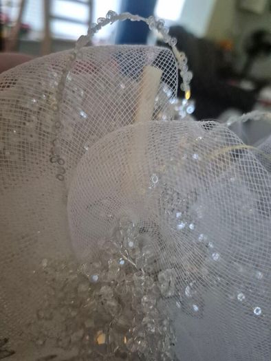 Fascinator wedding. Handmade by Fiona Rafter