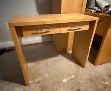 Dressing table