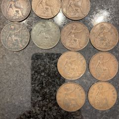 Old Pennies 2xEdward VII, 11xGeorgeV, 10xGeorgeVI, 10xElizabeth II, 9x 1d pingin (2x1942, others 1960s)