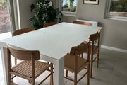 CALLIGARIS white table