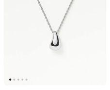 Missoma jewellery Savi sculptural droplet pendant necklace