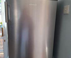 Kenwood Fridge larder