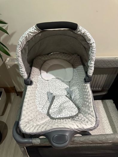 travel cot