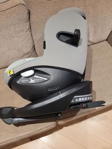 Joile i - spin 360 Car seat.