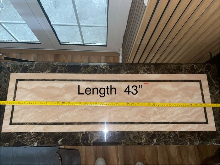 Marble Resign Hall Table mint condition