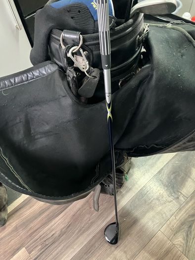 golf bag and clubs