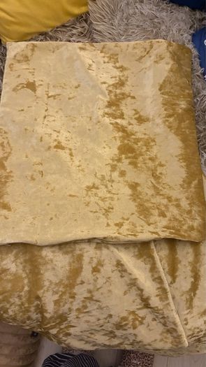 3 Gold Crushed Velvet Cushion Covers 50 x 50cm