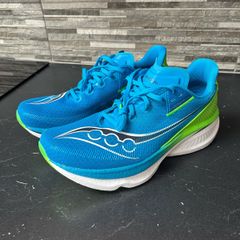 New Saucony Azura