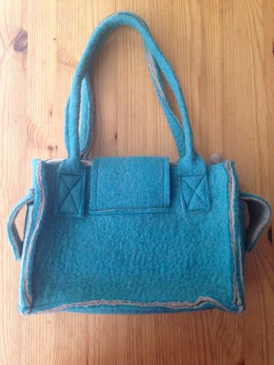 Erin Felt Wool Hand Bag NEW
