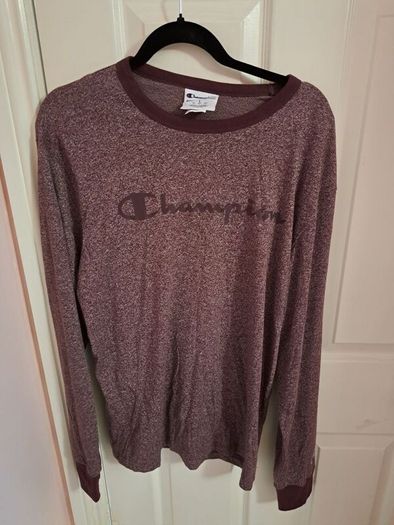 Champion long sleeve t-shirt