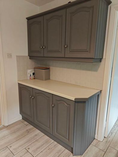 Painted Solid Wood Kitchen and Utility