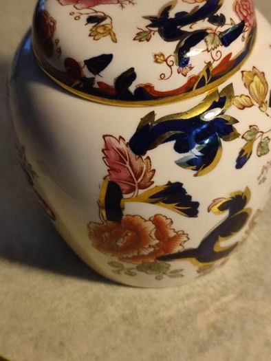 Vintage Ironstone Ginger Jar by Masons - Mandalay Pattern. Highly Collectible. Measures 4 inches high.