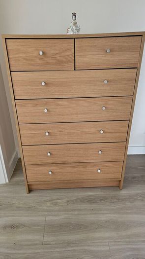 chest of 7 drawers