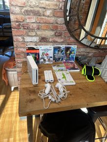 Nintendo wii with games