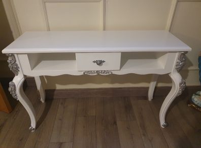 Console  table
