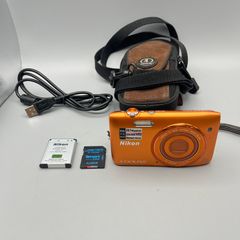 Nikon Coolpix S3500 20.1MP Digital Camera Orange - Full Kit