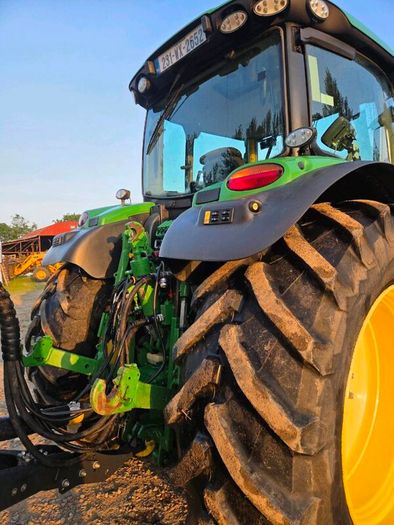 Tractor