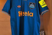 Newcastle away jersey season 25/26
