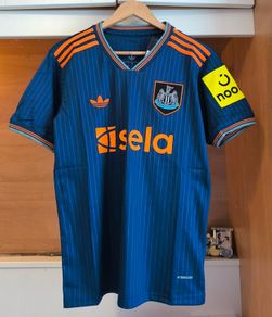 Newcastle away jersey season 25/26