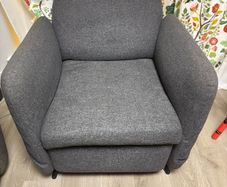 IKEA single sofa recliner (Quantity 2)
