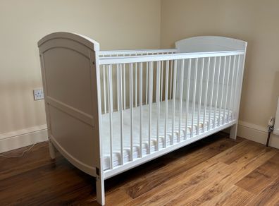 Baby Elegance Cot