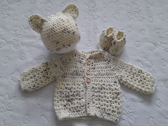Handmade baby gift sets 0-3 months