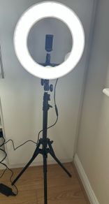 Ring Light with Tripod - 14'' LED - Neewer