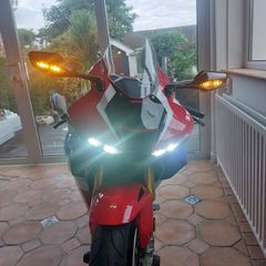 Honda cbr1000rr-r sp Fireblade
