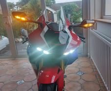 Honda cbr1000rr-r sp Fireblade