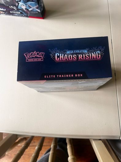 Pokemon Chaos Rising Elite Trainer Box