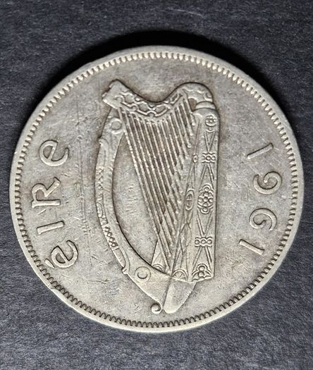 Ireland 1961 Mule Half Crown coin