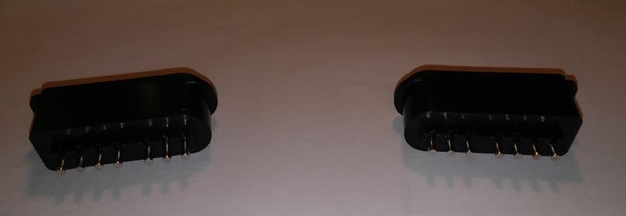 Brand New - 2x SNES Controller Connectors