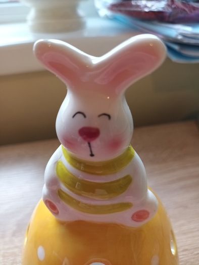 Carraig Donn Easter bunny t light holder