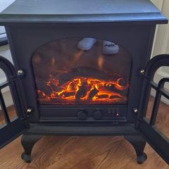 electric stove / fireplace