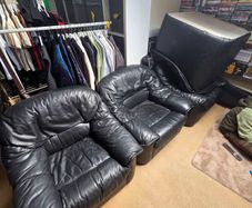 free 4 leather chairs