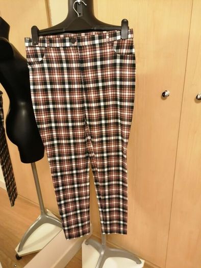 Women's Trousers NWOT SIZE 12