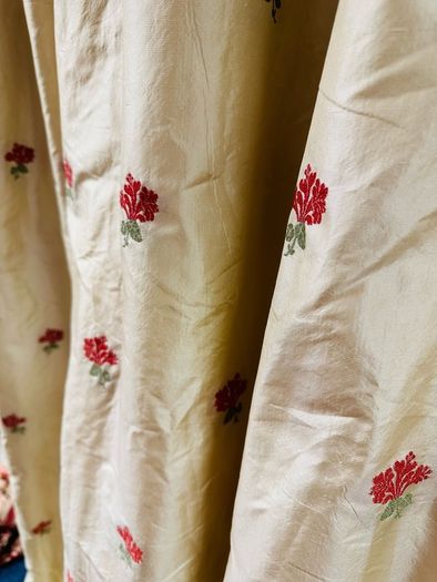 Very Large Stunning Single Silk Interlined Curtain 60"/153cm x 95"/241cm drop