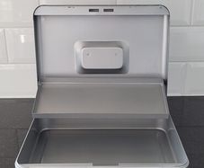Large lockable cash box