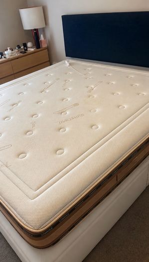 Ottoman Storage double bed