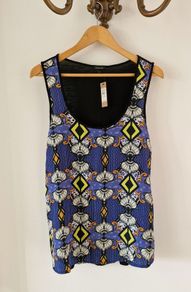 Ladies top (River Island)