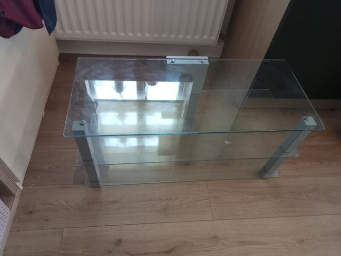 Glass table (free)