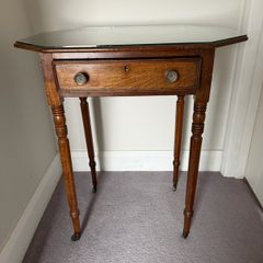 Mahogany Occasional table