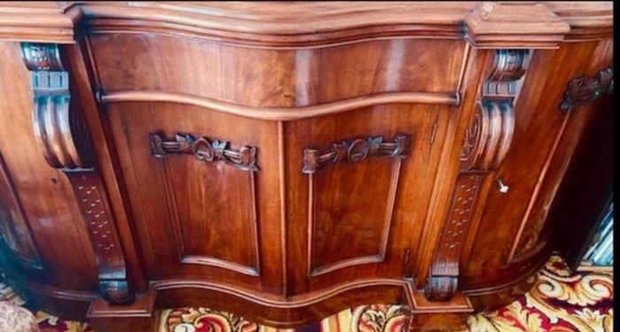 Late victorian irish flame mahogany